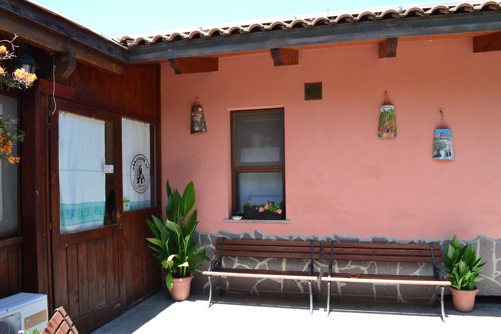 Agriturismo Su Meurreddu 트라탈리아스 외부 사진