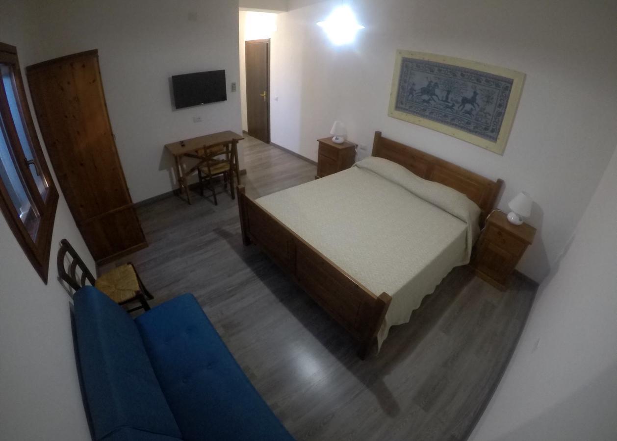 Agriturismo Su Meurreddu 트라탈리아스 외부 사진